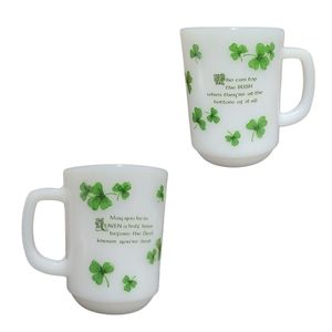 Vintage 70's Anchor Hocking Fire-King Milk Glass Mug